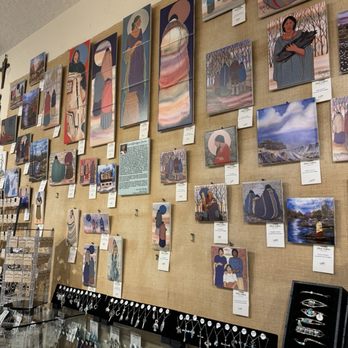 Silver Feather Jewelry & Gifts - Jewelry Near Me - Saint Augustine, Florida Silver Feather Jewelry & Gifts - Jewelry Near Me - Saint Augustine, Florida