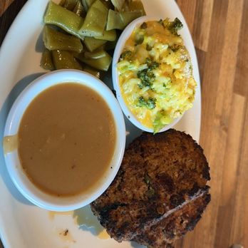 Cheddar's Scratch Kitchen - Meatloaf with gravy on the side, Broccoli Cheese Casserole, Southern Green Beans - American Near Me - Jonesboro, Arkansas Cheddar's Scratch Kitchen - Meatloaf with gravy on the side, Broccoli Cheese Casserole, Southern Green Beans - American Near Me - Jonesboro, Arkansas