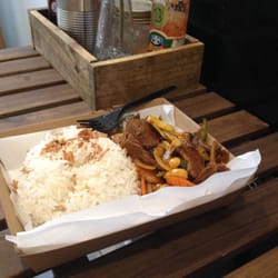 Thailander - Beef and cashew stir fry