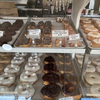 Doughlicious Donuts - Donuts Near Me - Apopka, Florida Doughlicious Donuts - Donuts Near Me - Apopka, Florida