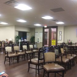 WellMed at Greenway Park - Totally empty and have been waiting for 45 minutes what a joke !