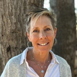 Carla Kuklinsky, MFT