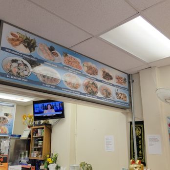 Fort Street Café - Inside - Vietnamese Near Me - Honolulu, Hawaii