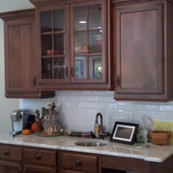 C & D Construction LLC - new wet bar in Glen Mills PA
