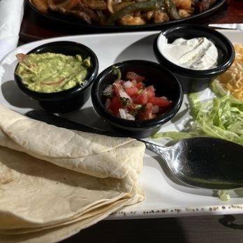El Guanaco - Mexican Near Me - Oakland Park, Florida El Guanaco - Mexican Near Me - Oakland Park, Florida
