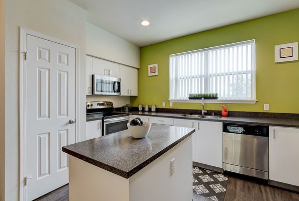 The Highlands at Wynhaven Apartments