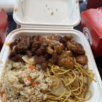 Panda Express - Chinese Near Me - Gig Harbor, Washington