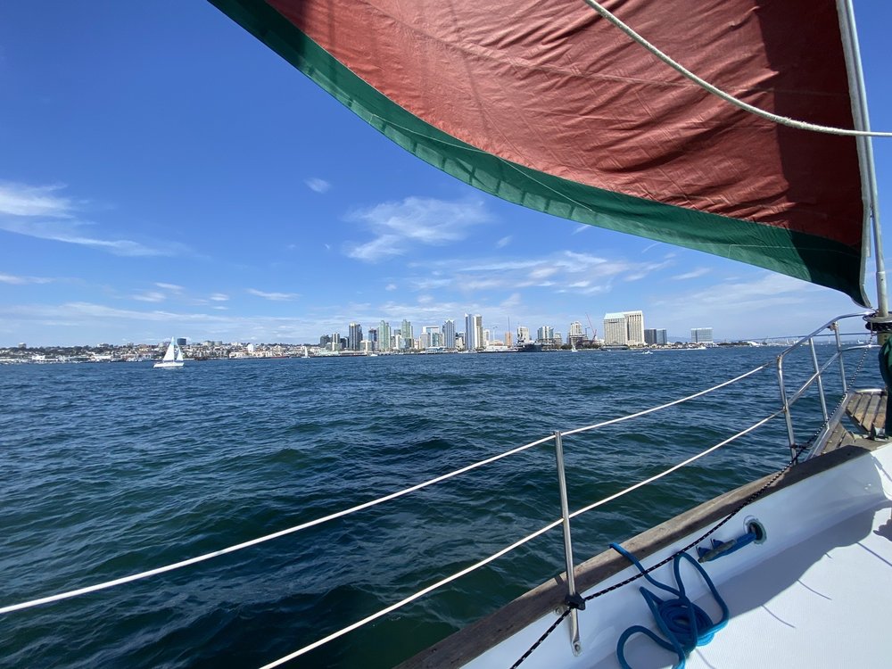 OceanQuest Sailing Adventure Tours Logo