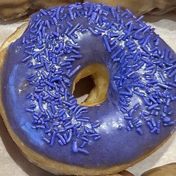 A1 Donut - Ube Ring - Donuts Near Me - Everett, Washington