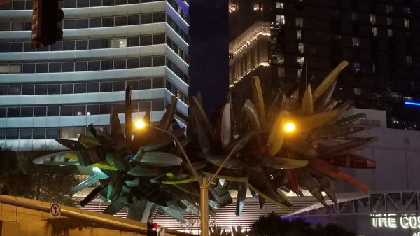 The Big Edge by null