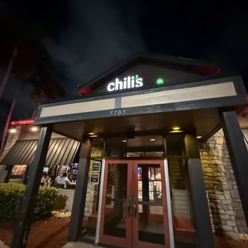 Chili's - Front of restaurant - American Near Me - Miami Gardens, Florida