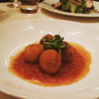 Vivere - Italian Near Me - Chicago, Illinois