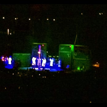 TD Garden - Giant Fender Cabs - Stadiums & Arenas Near Me - Boston, Massachusetts