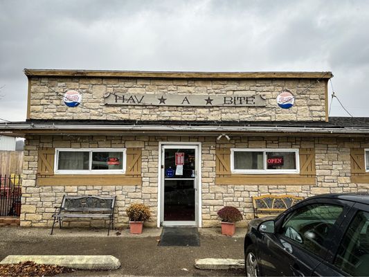 Hav-A-Bite Restaurant by null