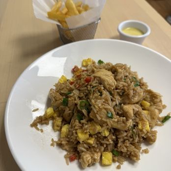 Downtown Peru - Arroz Chaufa Con Pollo - Peruvian Near Me - Hammonton, New Jersey Downtown Peru - Arroz Chaufa Con Pollo - Peruvian Near Me - Hammonton, New Jersey