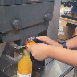 Monoprix - Freshly squeezed OJ