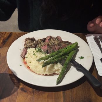 Cocina Vino - Steak and mashed potatoes - American Near Me - Los Angeles, California