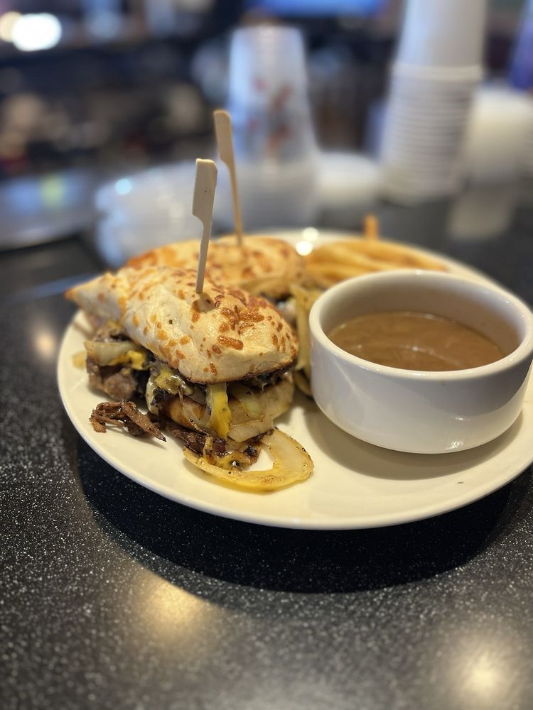 Social spots from Applebee's Grill + Bar