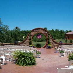 Williams On the Lake - Moongate at Lakeside East