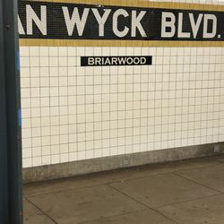 MTA - Briarwood - Van Wyck Blvd Subway Station