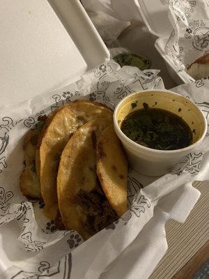 Pacos Tacos by null