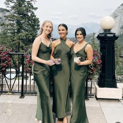 Golden Mobile Spray Tan - Wedding party glow