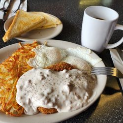 Centerville Cafe - Chicken fried steak & eggs