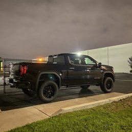 Lift kit