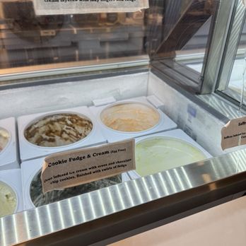 Maroons Creamery - Ice Cream & Frozen Yogurt Near Me - Hoboken, New Jersey Maroons Creamery - Ice Cream & Frozen Yogurt Near Me - Hoboken, New Jersey