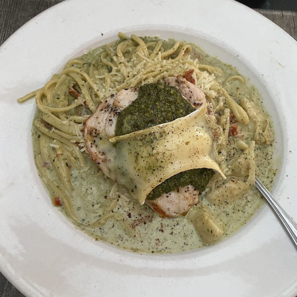 Washington Avenue Grill - Chicken linguini - Seafood Near Me - White Rock, British Columbia Washington Avenue Grill - Chicken linguini - Seafood Near Me - White Rock, British Columbia