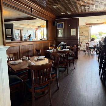 Smuggler Jack's - Seafood Near Me - Massapequa, New York