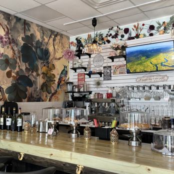 Black Butterfly - Front bar area with seating - Coffee & Tea Near Me - New Smyrna Beach, Florida
