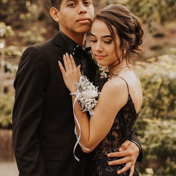 HD Beauty - Hairstyle by holly - Hair Stylists Near Me - La Mesa, California HD Beauty - Hairstyle by holly - Hair Stylists Near Me - La Mesa, California