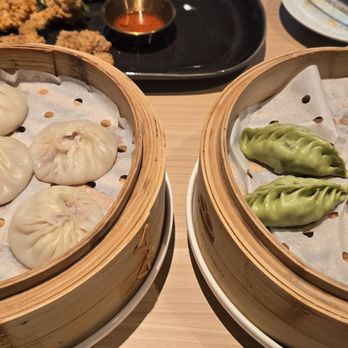 Jiang's Kitchen - Soup pork dumplings & vegetable dumplings - Dim Sum Near Me - Orlando, Florida Jiang's Kitchen - Soup pork dumplings & vegetable dumplings - Dim Sum Near Me - Orlando, Florida