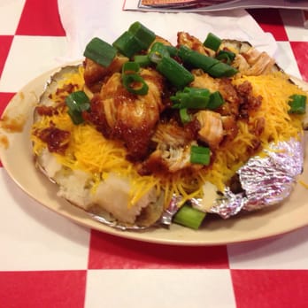 Back Yard Bar-Be-Cue - BBQ chicken tender topping baked potato - delish! - Barbeque Near Me - Jackson, Tennessee Back Yard Bar-Be-Cue - BBQ chicken tender topping baked potato - delish! - Barbeque Near Me - Jackson, Tennessee