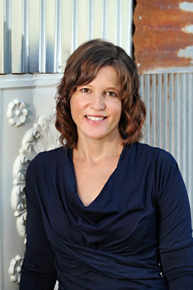 April Lyons, MA, LPC - grief counselor in Boulder, CO