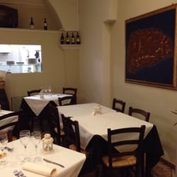 Al Ristoro di Re Ruggero - Inside