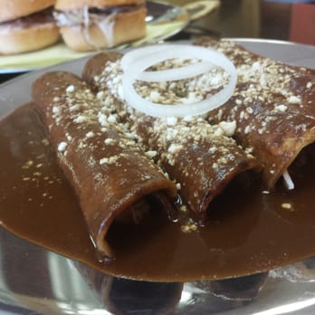 Las Cazuelas - Chicken Enchiladas w/ mole sauce - Mexican Near Me - Las Vegas, Nevada Las Cazuelas - Chicken Enchiladas w/ mole sauce - Mexican Near Me - Las Vegas, Nevada