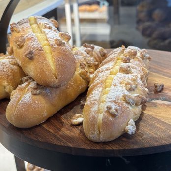 Paris Baguette - Bakeries Near Me - Carlsbad, California Paris Baguette - Bakeries Near Me - Carlsbad, California