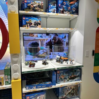 LEGO Discovery Center - Kids Activities Near Me - Springfield, Virginia