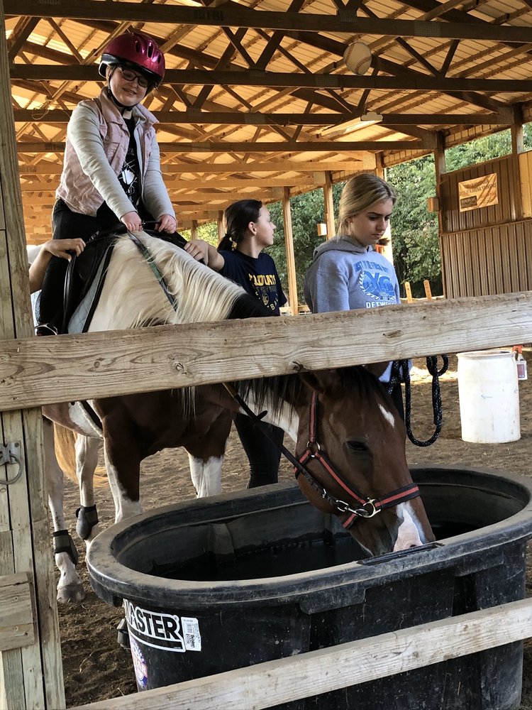 Ready Set Ride Therapeutic Recreation Facility Logo