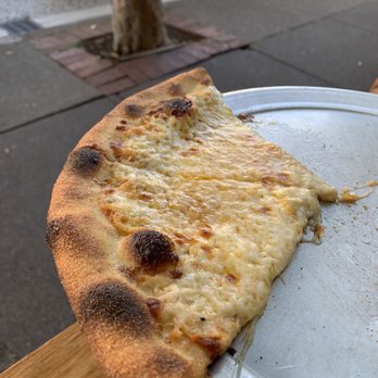 Sandrino - The most fragrant and delicious pizza in the Bay - Pizza Near Me - Sausalito, California Sandrino - The most fragrant and delicious pizza in the Bay - Pizza Near Me - Sausalito, California