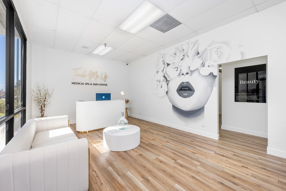 Touch Me Up Medical Spa & Skin Center Logo