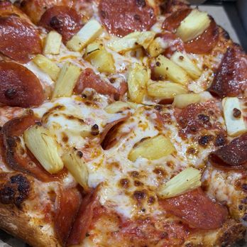 Canyon Pizza - Pineapple/pepperoni... so good - Pizza Near Me - St. George, Utah Canyon Pizza - Pineapple/pepperoni... so good - Pizza Near Me - St. George, Utah