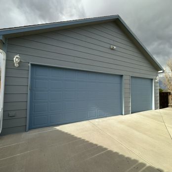 Sioux Painting - Garage painted with quality paint - Painters Near Me