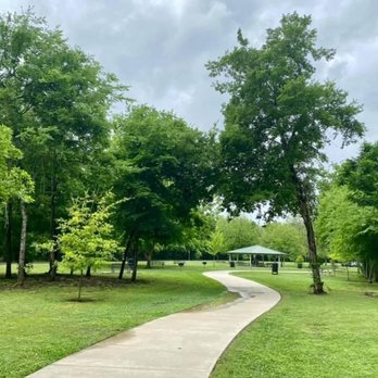Cullinan Park - Parks Near Me - Sugar Land, Texas