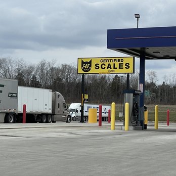 Road Ranger Fuel Station - Convenience Stores Near Me - Marion, Illinois