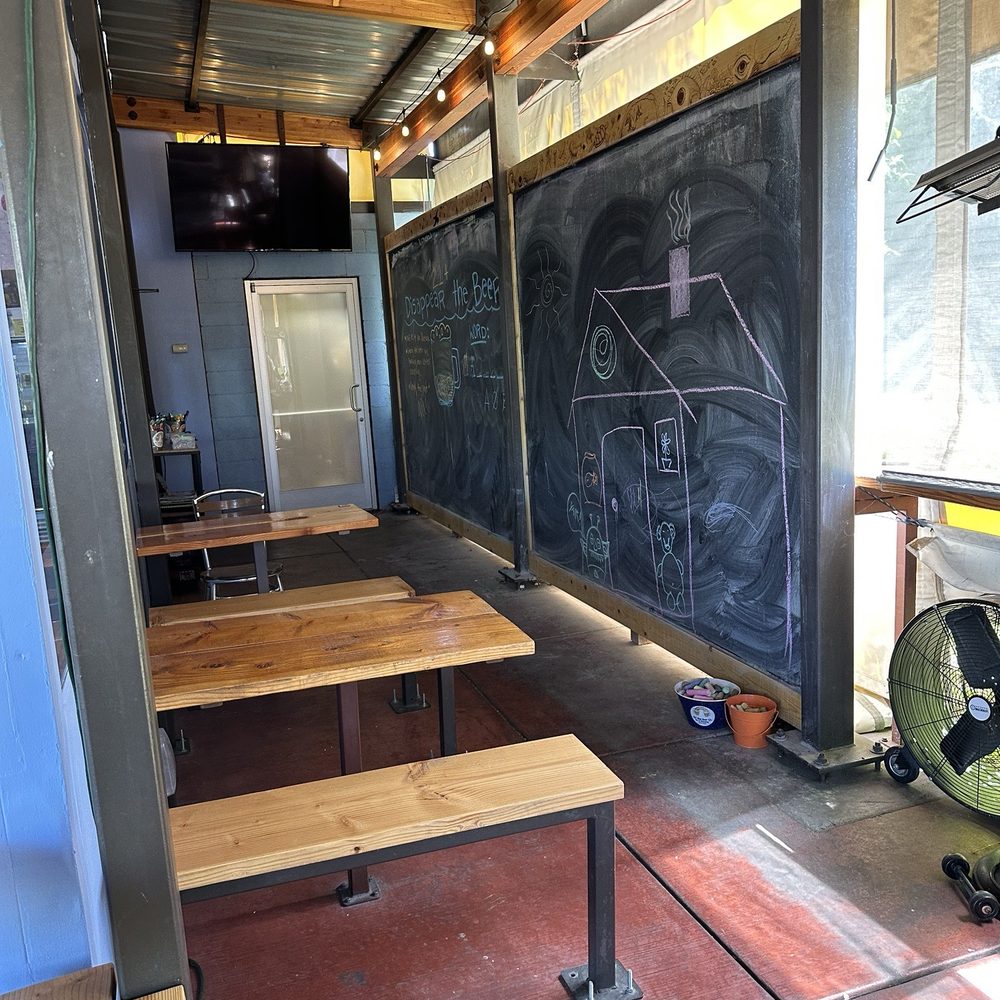 Art Bop Beer - Love the chalkboard - Breweries Near Me - Talent, Oregon