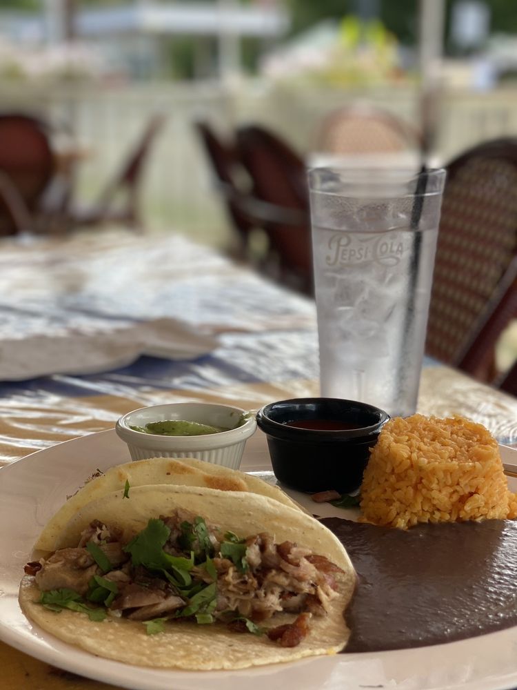 Zicatela's Bar and Restaurant - Windham