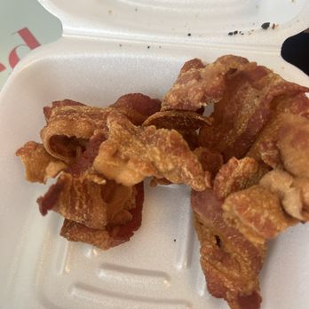 La Paris Cafeteria - Bacon - Latin American Near Me - Miami, Florida